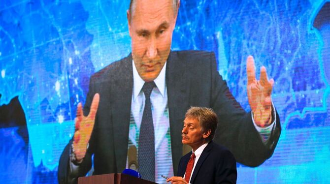 Putin + Peskow