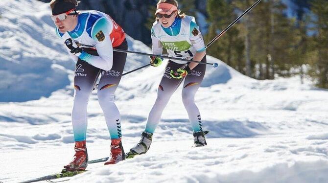 Die sehbehinderte Linn Kazmaier und ihr Guide Florian Baumann sind ein eingespieltes Team in der Loipe. FOTO: VEREIN
