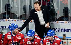 Eishockey-Trainer Pavel Gross