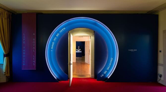 Ausstellung »Life Through a Royal Lens« im Kensington Palast