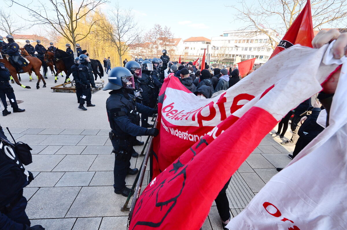Polizei vs Antifa FOTO MEYER4310