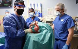 Patient mit transplantiertem Schweineherz