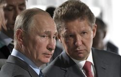 Der russische Präsident Wladimir Putin (links) mit Alexej Miller, Vorstandsvorsitzender des russischen Erdgasproduzenten Gazprom