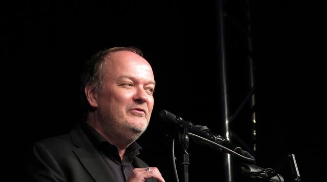 Jens Wawrczeck bei seiner Lesung im franz.K. Reutlingen