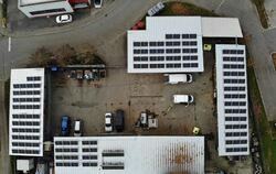 Wie auf dem Rathaus und auf dem Feuerwehrhaus sind auch auf den Dächern des Bauhofs in Wannweil Fotovoltaikanlagen installiert, 