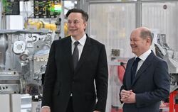Eröffnung Tesla-Fabrik - Scholz & Musk