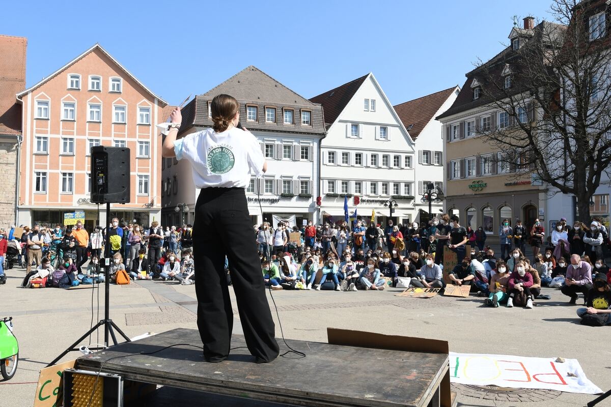 fridaysforfuture_250322_zen_31