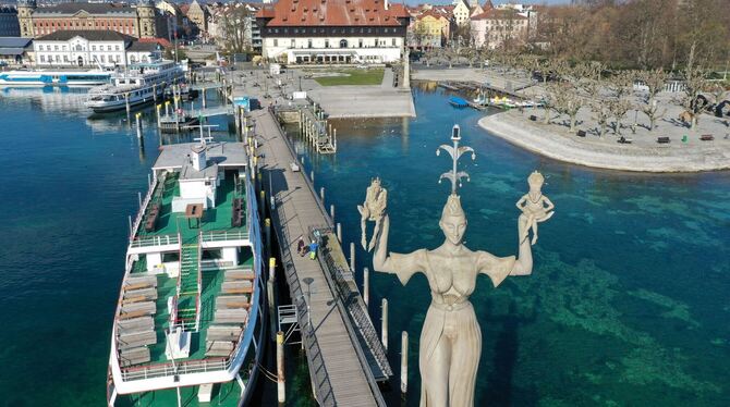 Weiße Flotte startet in die Saison Weiße Flotte startet in die Saison