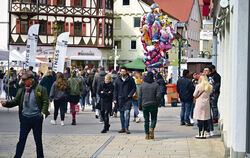 Der verkaufsoffene Sonntag zog 30.000 Besucher in die Reutlinger Altstadt.
