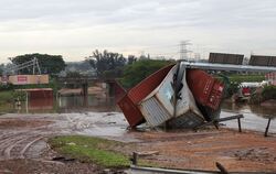 Verwüstung nach Starkregen in Südafrika