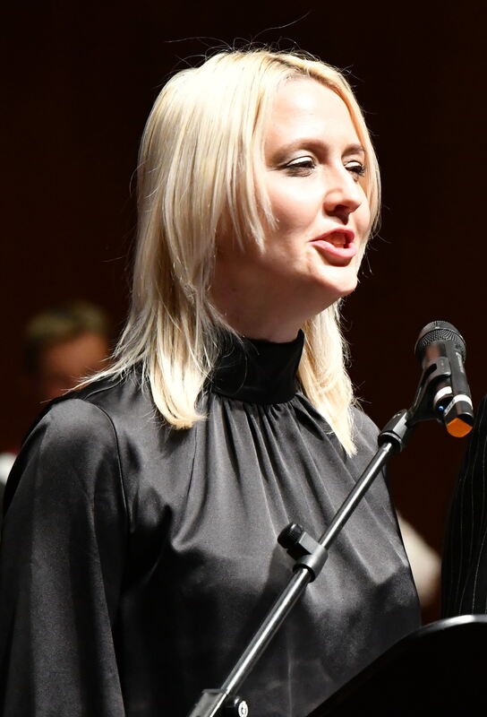 Ukrainerin bei Gedichtvortrag FOTO MEYER_0746