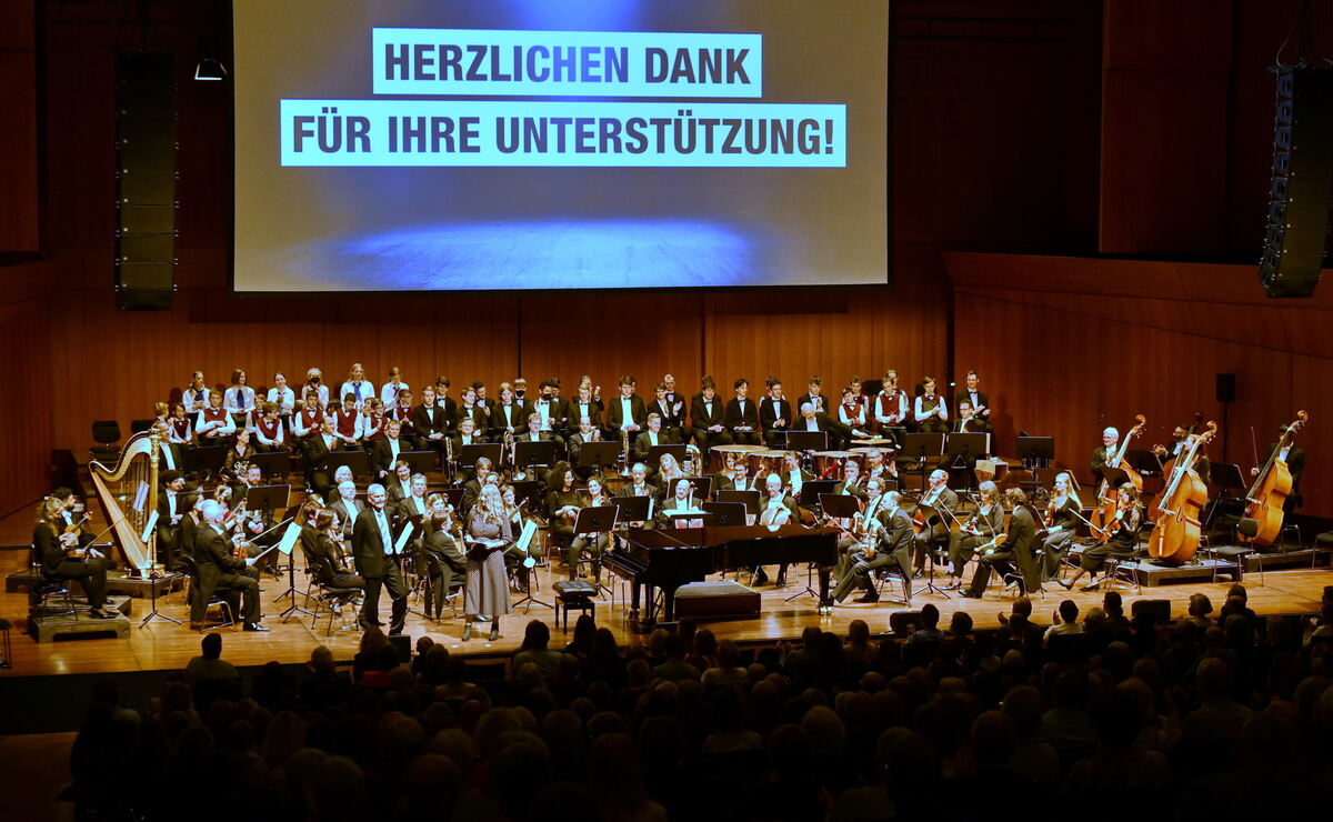 Dank für Unterstützung Schlussbild FOTO MEYER_0760