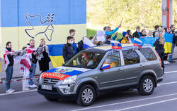 Auch in Reutlingen soll es am Samstagnachmittag einen pro-russischen Autokorso geben. Unser Archivfoto entstand in Lörrach. FOTO
