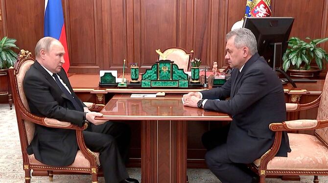 Wladimir Putin und Sergej Schoigu Wladimir Putin und Sergej Schoigu