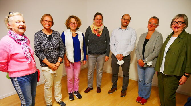 Vier Projekte  wurden am Freitagabend vom  Reutlinger  Spendenparlament unterstützt: Gefreut haben sich darüber (von links)  Dr