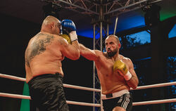 Kämpft im Ring immer sehr offensiv: Profi-Boxer Victor Daniel (rechts) aus Reutlingen.