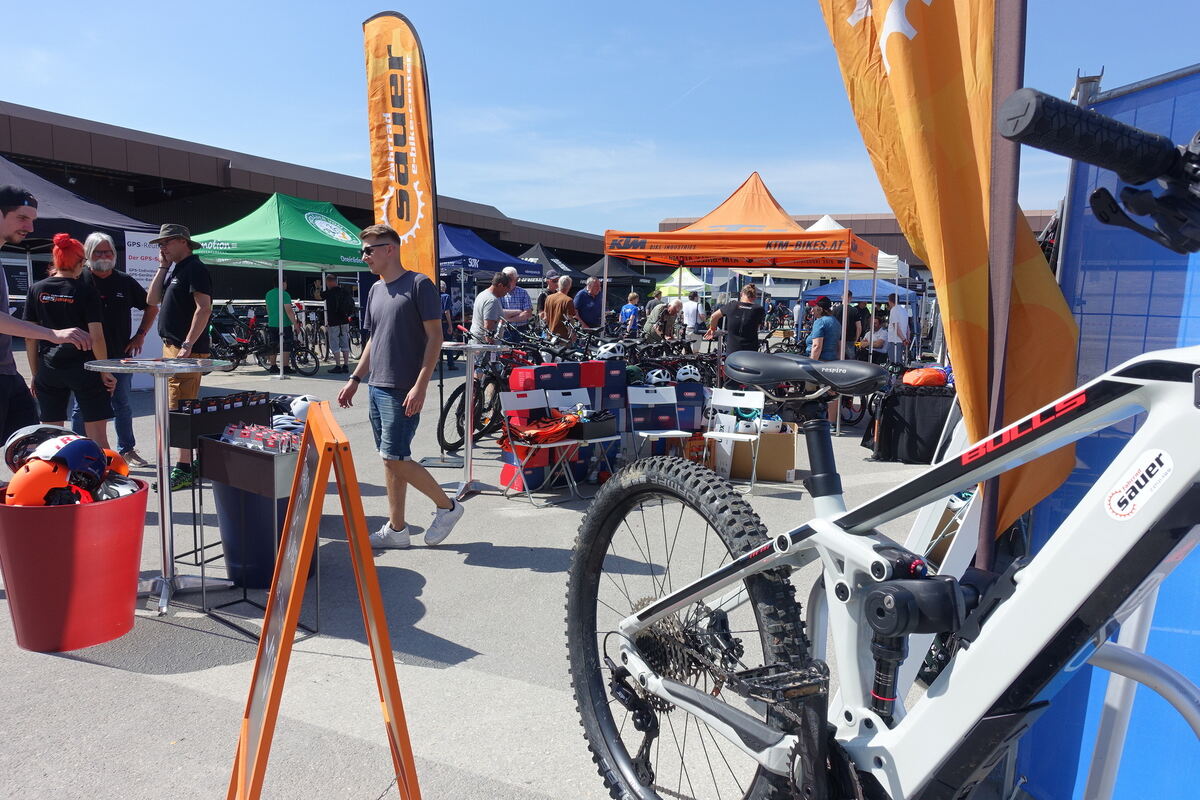 „Bike & more“ heute noch bis 18 Uhr auf dem Gelände des Reutlinger