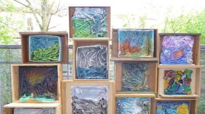 3-D-Kunst von Graf-Eberhard-Gymnasiasten aus Bad Urach.