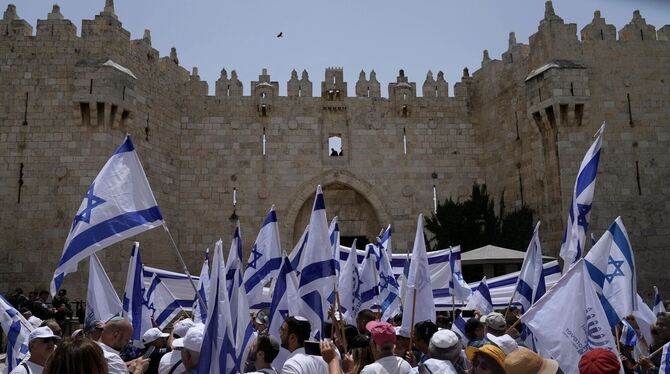 Flaggenmarsch in Jerusalem