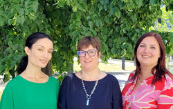 Das Team der ambulanten Krebsberatungsstelle (von links): Jeannette Ziegler, Angelika Krebs und Maren Azevedo. FOTO:KREISKLINIKE