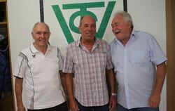 Personifizierte  Vereinsgeschichte (von links): Erich Schreiber, Mitgründer und langjähriger erster Abteilungsleiter der Tennisa