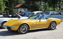 Flach und schön: Die Corvette verwandelt die Sträßchen der Alb in die Straßen von San Franzisko.  FOTOS: LENK