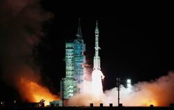 Raumschiff «Shenzhou 13»
