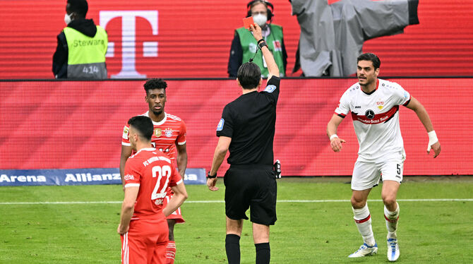 Konstantinos  Mavropanos hat bei den Spielen seiner Nationalmannschaft keine einzige Einsatzminute  verpasst. FOTO: HALISCH/    
