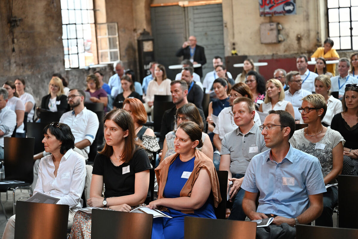 gea_personalgespraech_5_07_22_pieth_13