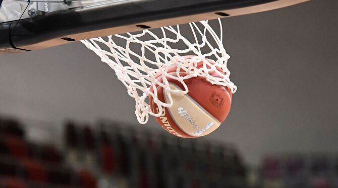 Basketball Basketball