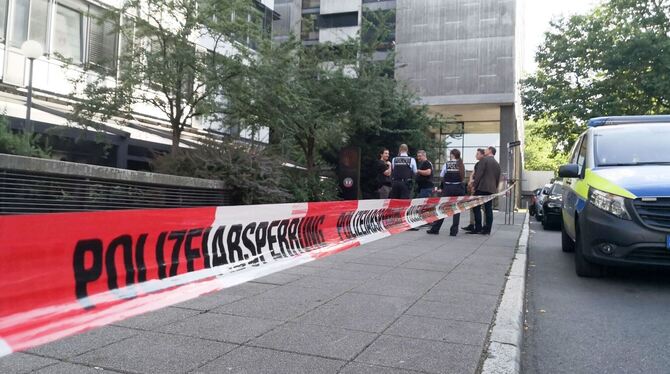Polizei entdeckt zwei Leichen in Stuttgart
