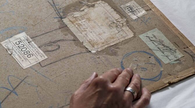 Museum entdeckt Selbstporträt - Schottland