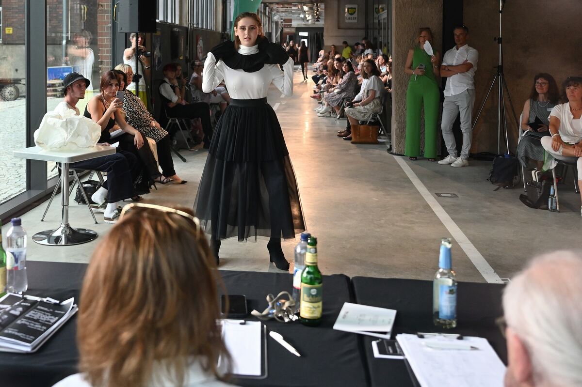 modeschau_motorworld_22_pieth_12