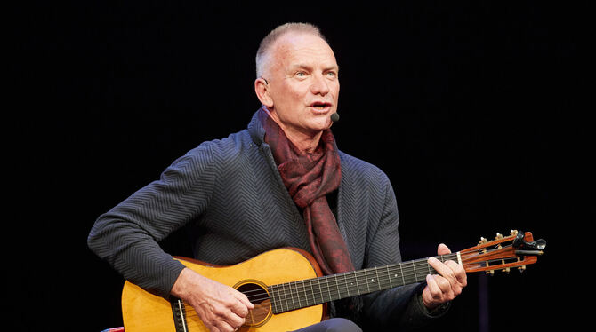 Der britische Sänger Sting – hier bei einem früheren Auftritt in Lübeck.  FOTO: WENDT/DPA