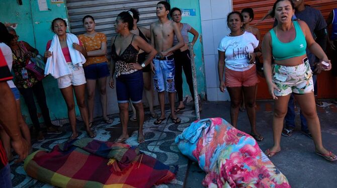 Unruhen in einer Favela in Brasilien