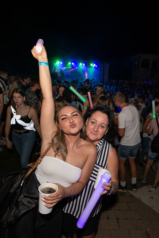 AlbOleee Freibad Eningen_22.07.2022 (26 von 84)