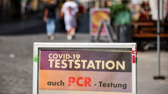 PCR-Teststation in Halle