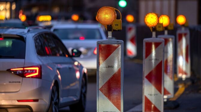 Stau an Baustelle Stau an Baustelle