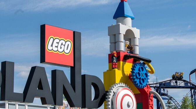 Mehrere Verletzte bei Achterbahn-Unfall im Legoland Mehrere Verletzte bei Achterbahn-Unfall im Legoland