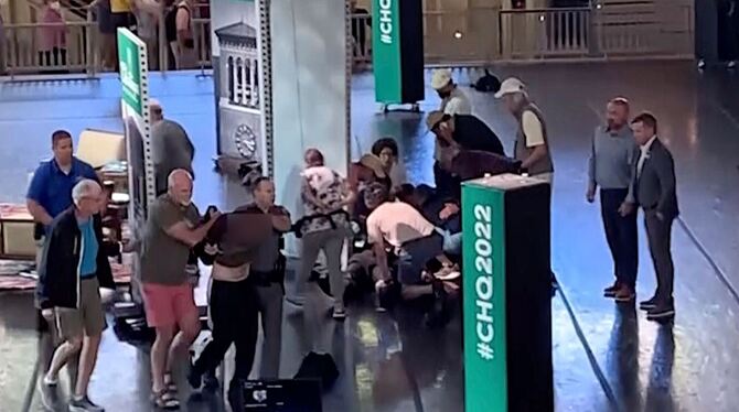 Angriff auf Autor Salman Rushdie