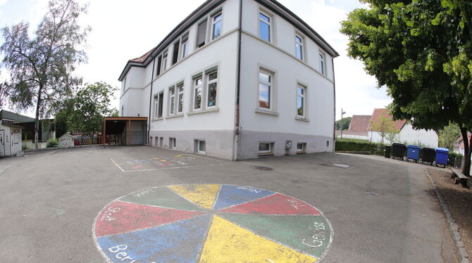 Derzeit werden in Würtingen noch Grund- und Werkrealschüler unterrichtet. Ob das so bleibt, ist derzeit fraglich. FOTO: REISNER