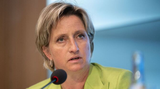 Wirtschaftsministerin Hoffmeister-Kraut Wirtschaftsministerin Hoffmeister-Kraut