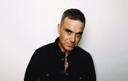 Robbie Williams1_c_Leo Baron