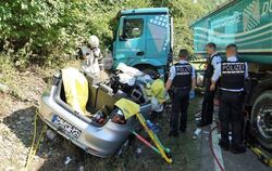 Am Freitag kam es zu einem Unfall zwischen Bad Urach und Münsingen.