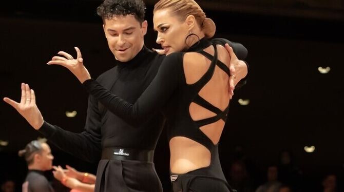 Adrzej Cibis und Victoria Cibis gehören zu den besten Tanzpaaren.  FOTO: PRIVAT