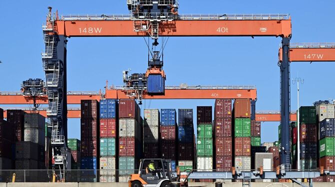 Hafenbetrieb in Rotterdam