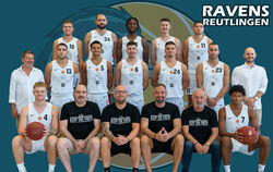 Mit dieser Mannschaft gehen die Basketballer der TSG Reutlingen Ravens in ihre zweite Saison in der 1. Regionalliga, oben von li