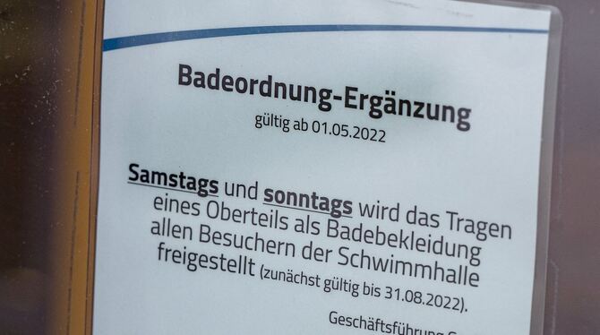 Oben-ohne-Schwimmen für alle