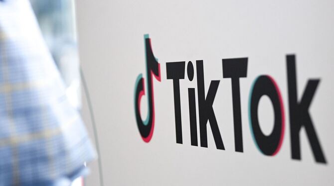 Tiktok Tiktok
