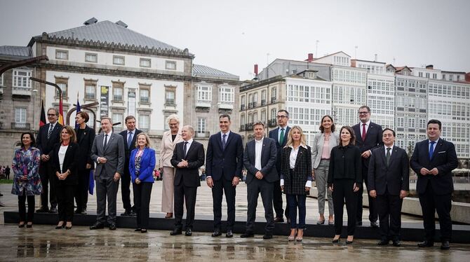 Deutsch-Spanische Regierungskonsultationen Deutsch-Spanische Regierungskonsultationen